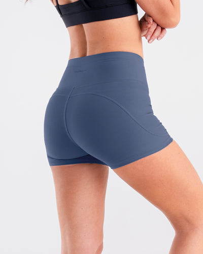 Short vibrant Navy